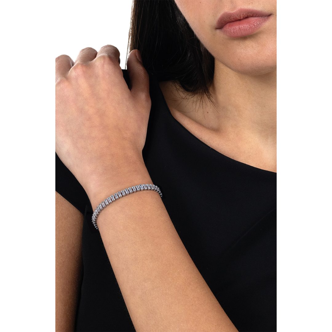 GLIMMER tennis bracelet with baguette-cut stones - Image 2