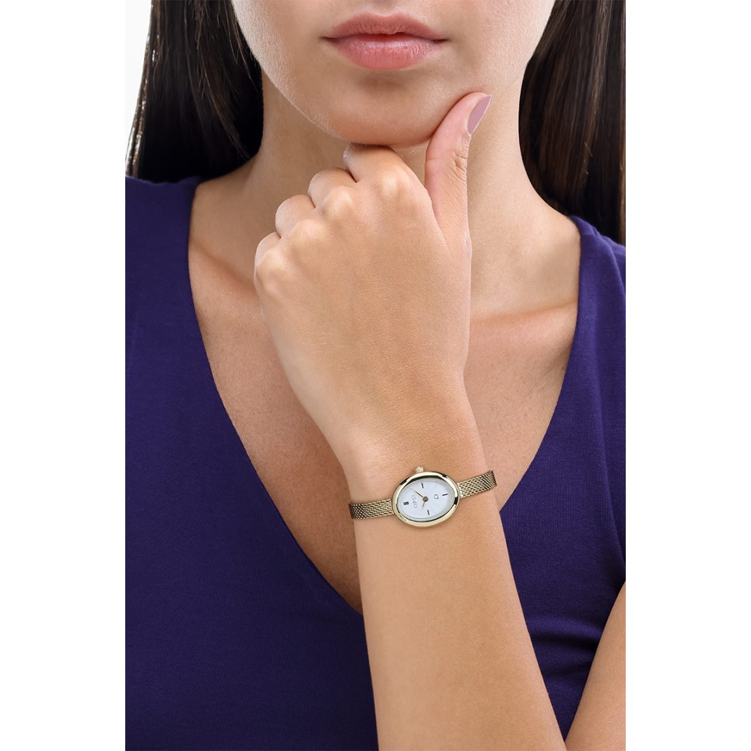 OVALIS watch with a metal case and metal mesh bracelet - Image 2